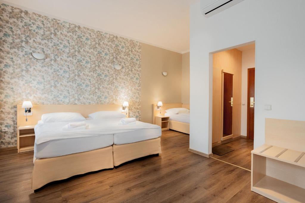 Hotel AMANDE: 3 lůžkový pokoj Standard